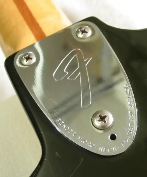 The 3-Bolt neck plate