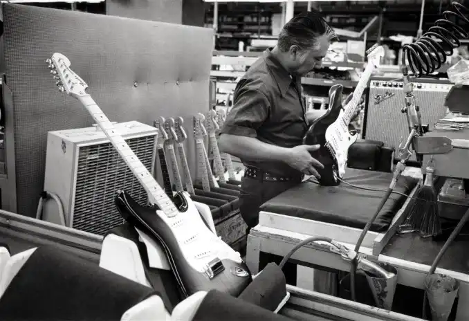 Image from the Fullerton Fender factory during the CBS era