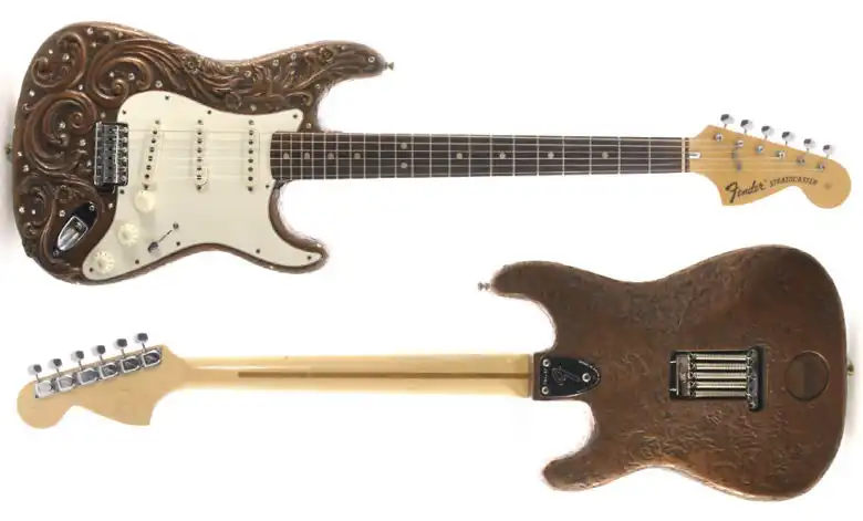 A Fender Rhinestone Replica