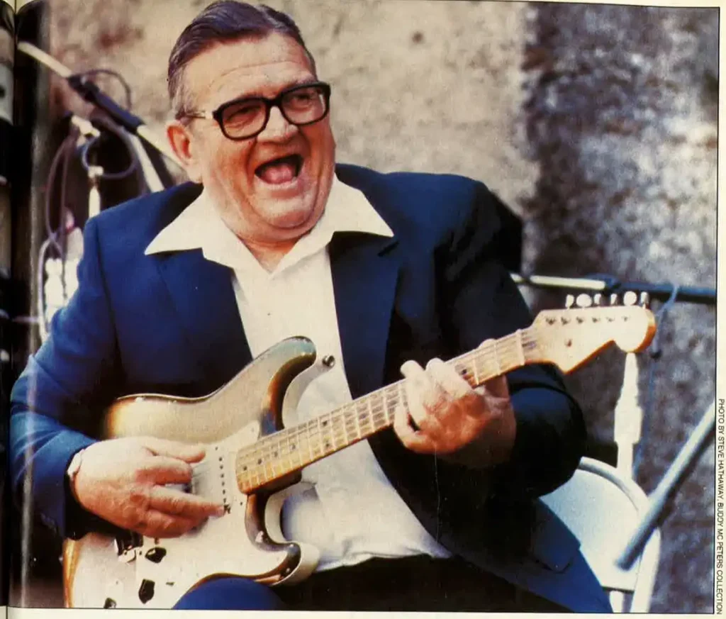 Eldon Shamblin with his gold Strat, Courtesy of Steve Hathaway