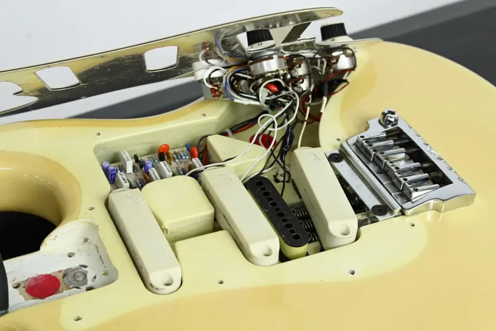 The Elite Stratocaster electronics