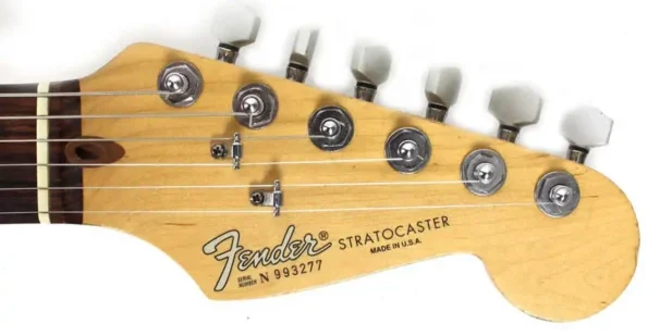 N9 American Standard Stratocaster with non-original tuners. The logo is the whitish modern style, so the guitar was made in 1989 or 1990, not 1999.