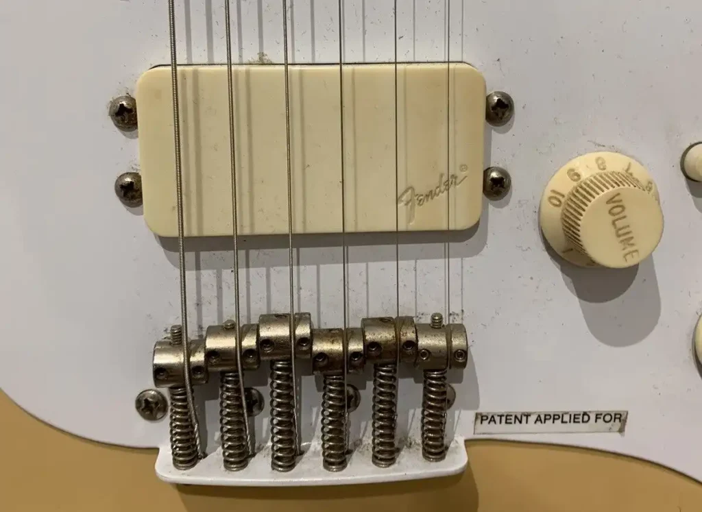 The Bullet H-1 pickup. Note the Fender logo on the cover and the Patent Applied For sticker on the pickguard