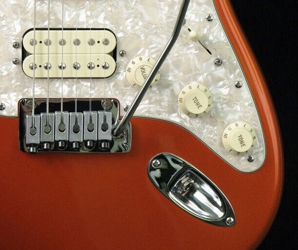 The Fender Deluxe 2-Point Tremolo Bridge