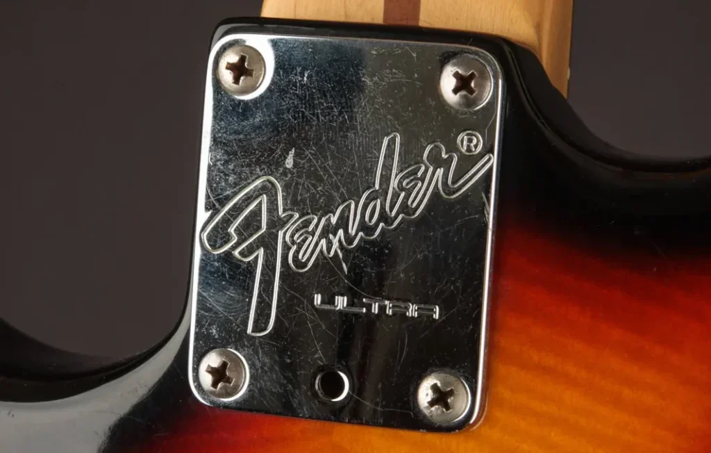 Strat Ultra Neck Plate