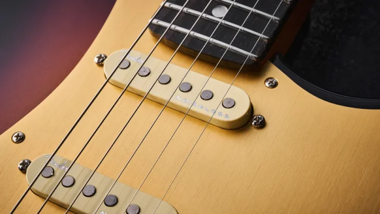 American Ultra II Strat HSS Noiseless - Credit Future - Phil Barker