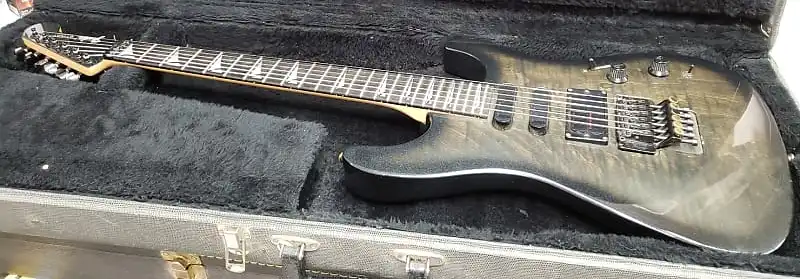 HM Strat Ultra