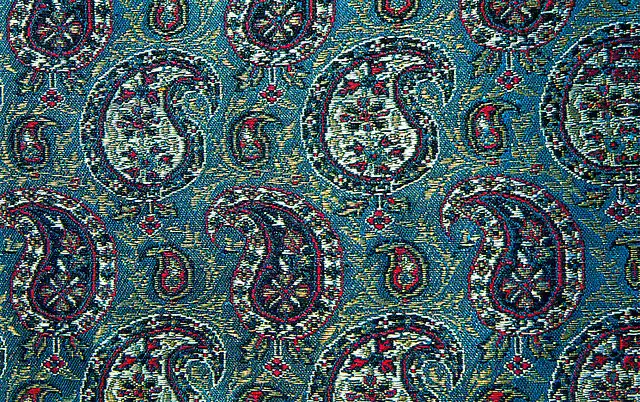 Persian silk with gold and silver threads (golabetoon), woven in 1963 (thanks to Sialkgraph)