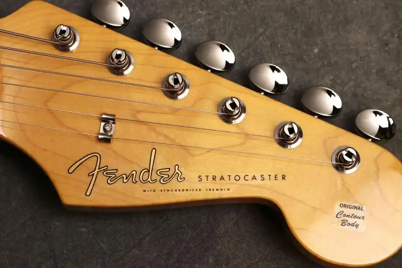 Made in Japan Traditional Series Headstock