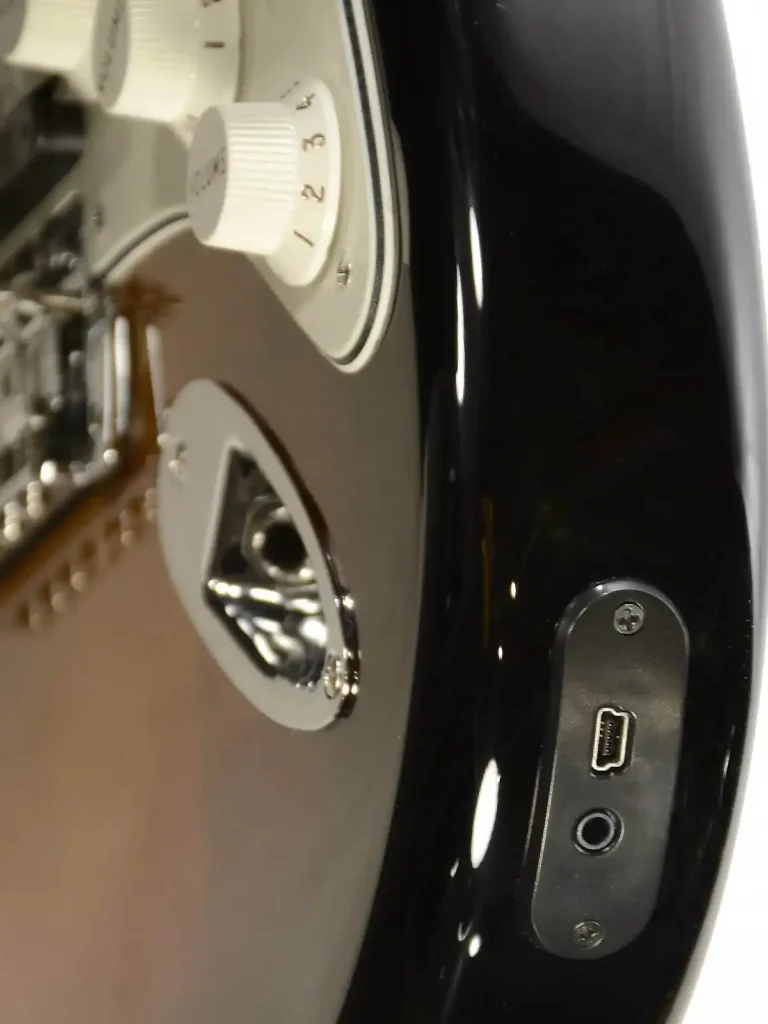 Fender Fishman TriplePlay Stratocaster connectors