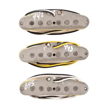 vintera 60s stratocaster pickup bottom