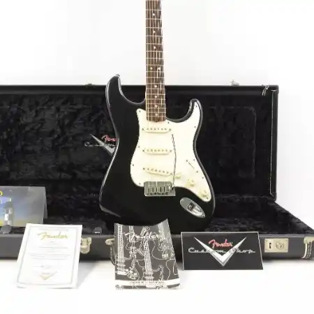 COVER - Strat Pro
