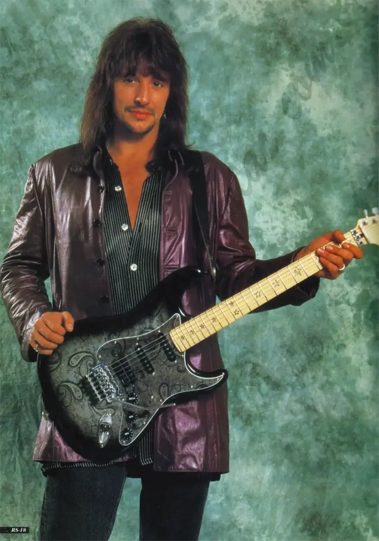 Richie Sambora with the Black Pasley Stratocaster
