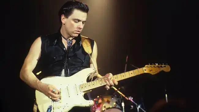 The JV White Strat