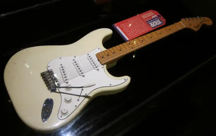 The Woodstock Strat exposed at the Seattle’s Museum of Pop Culture